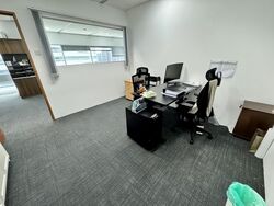 Gateway East (D7), Office #552505441
